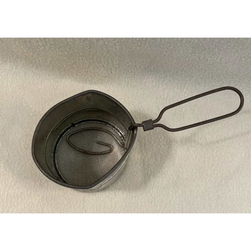 Vintage Tin Flour Sifter One Two Cup Measurement Rustic Farmhouse Decor Kitchen